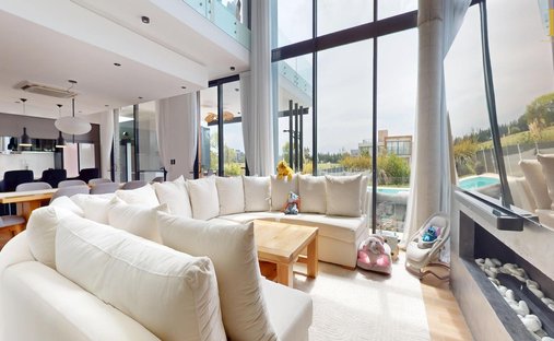 House in Berazategui, Argentina 1
