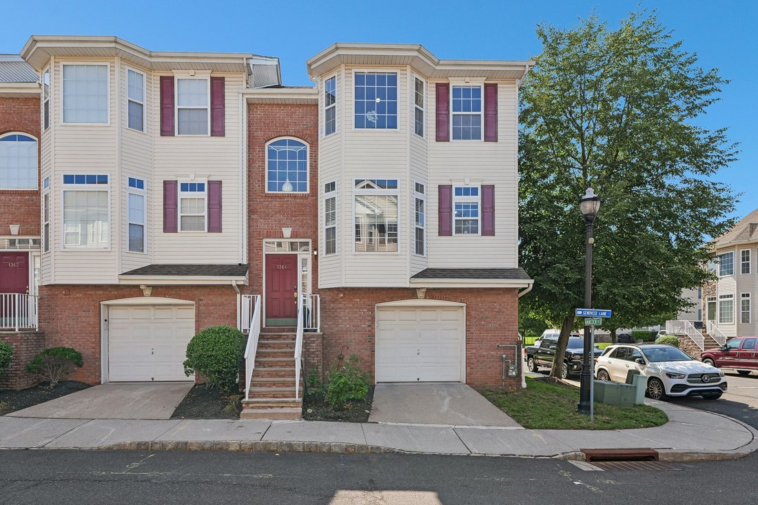 Townhouse in Rahway, New Jersey, United States 2 - 18516696