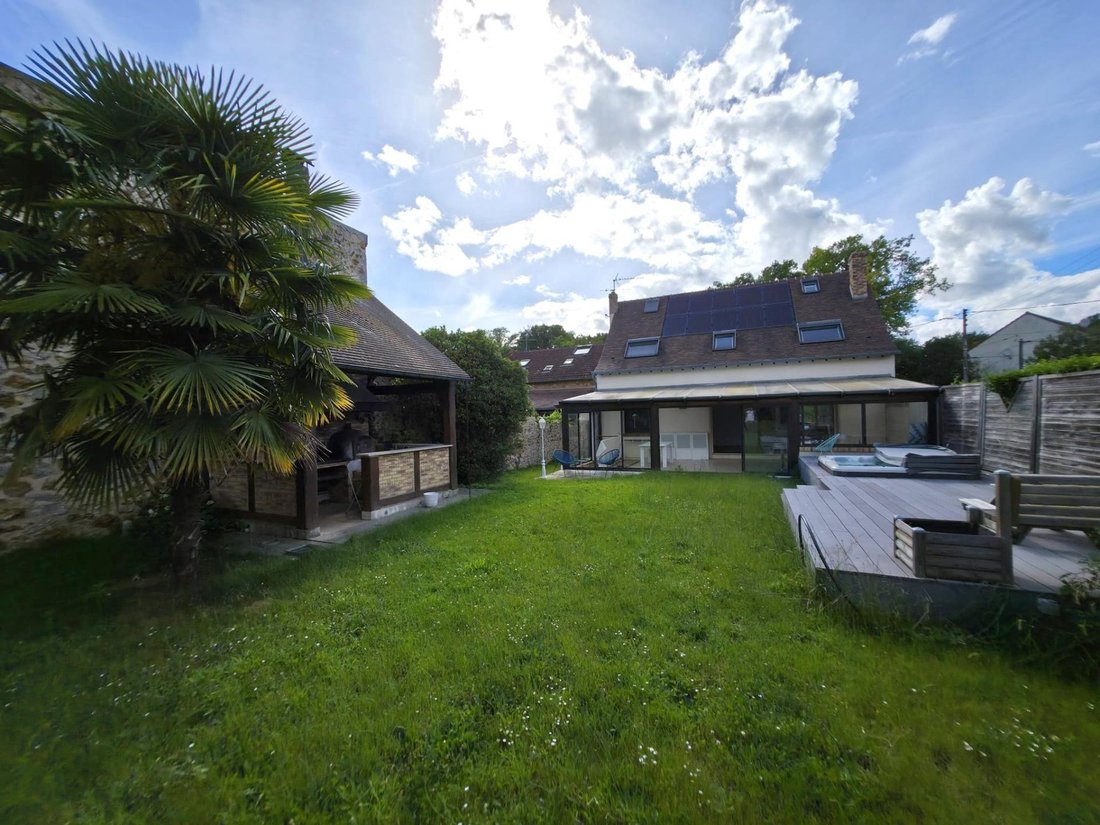 House in Villemoisson-sur-Orge, Ile-de-France, France 3 - 17398461
