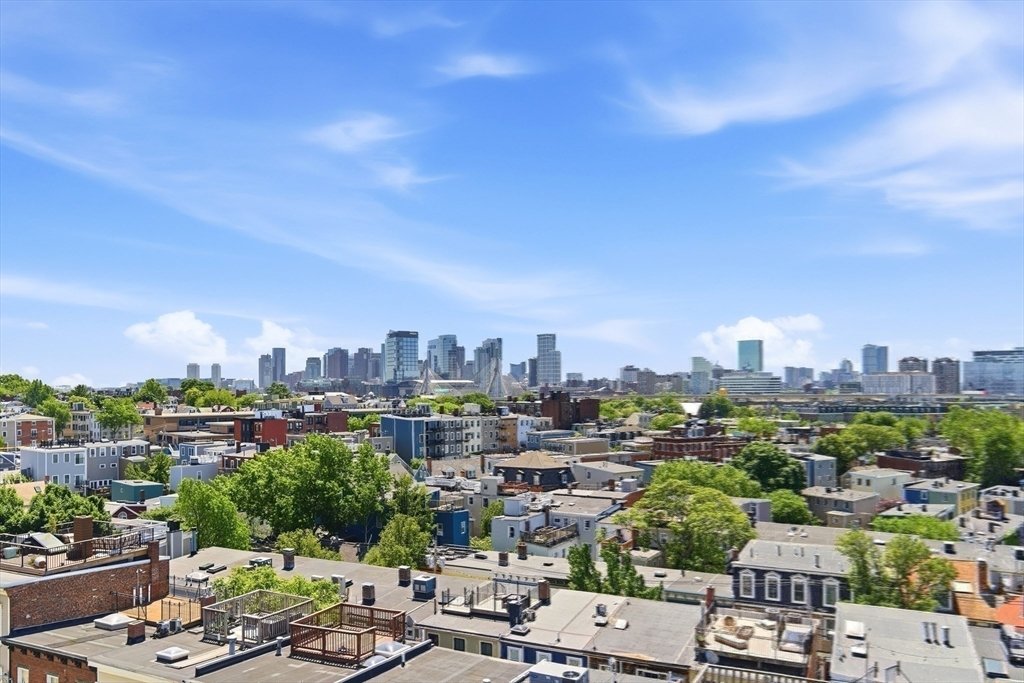 Condo in Boston, Massachusetts, United States 2 - 18098596