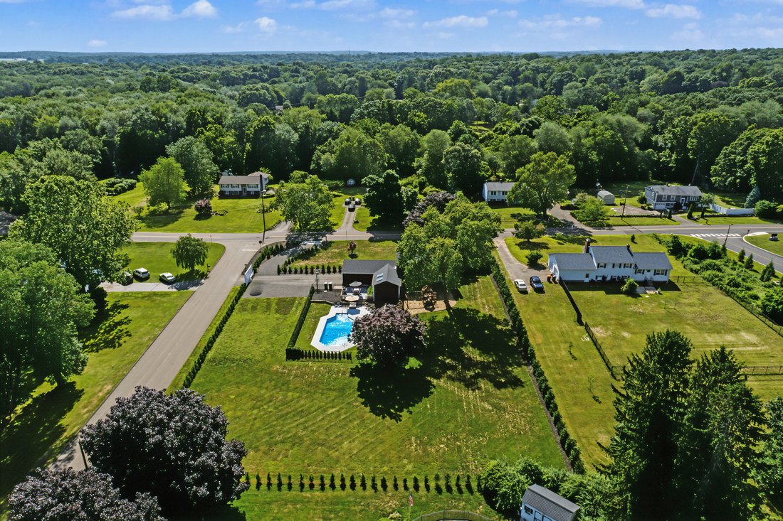 House in Killingworth, Connecticut, United States 4 - 18516654