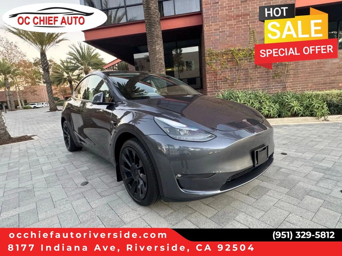 Suv in Riverside, CA, United States 1 - 18515822