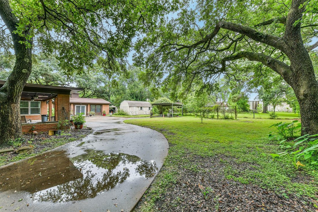 House in La Marque, Texas, United States 5 - 18509349