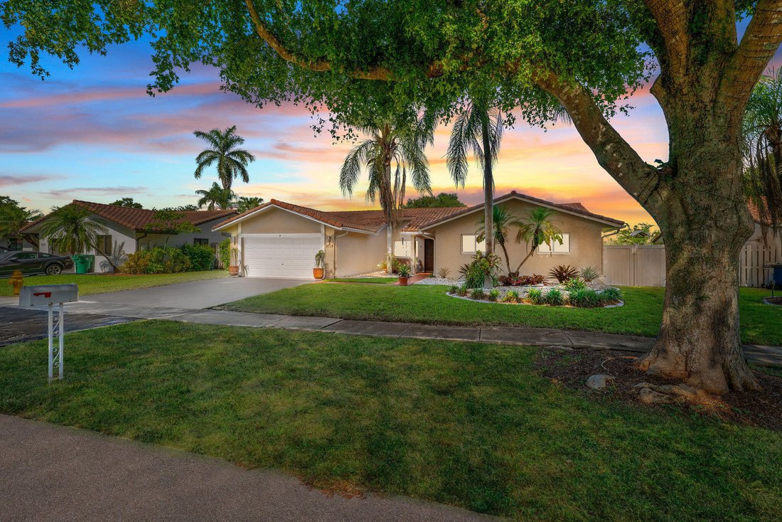 House in Davie, Florida, United States 1 - 18511979