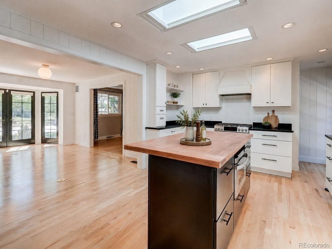 House in Littleton, Colorado, United States 2 - 18511491