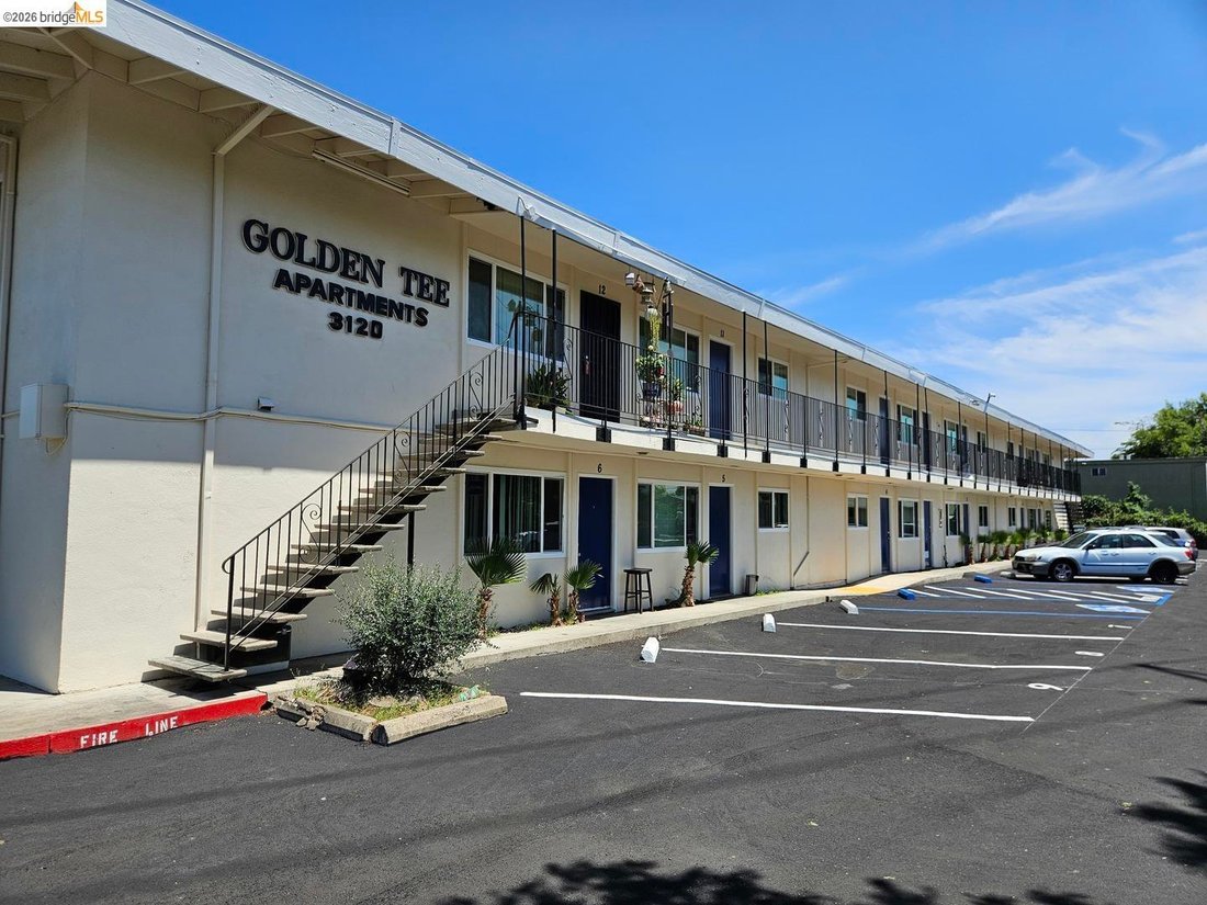 Sacramento, California, United States 1 - 18508644