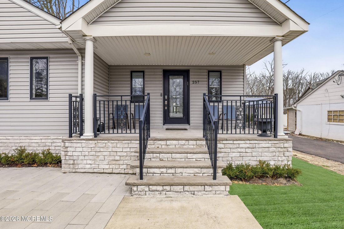 House in Lakewood Township, New Jersey, United States 4 - 18511473