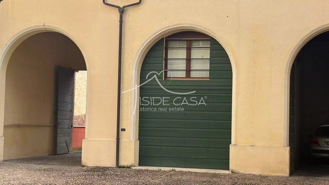 Apartment in Historic Center, Mantua, Lombardy 3 - 18513035