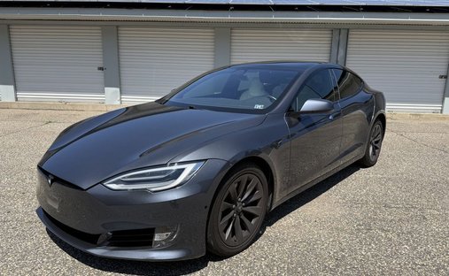 2019 Tesla Model S Long Range in Stratham, NH, United States 1