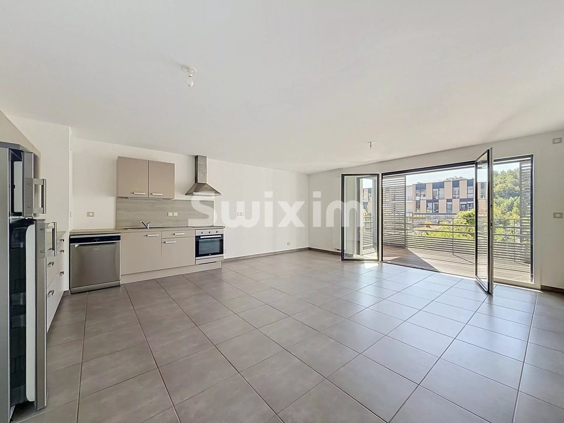 Apartment in Divonne-les-Bains, Auvergne-Rhône-Alpes, France 3 - 18510024
