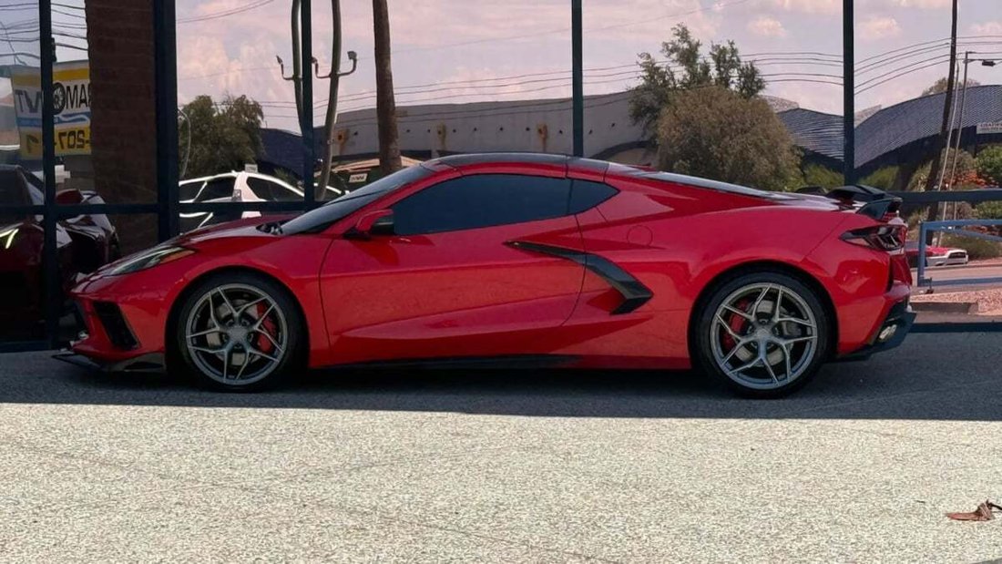Coupe in Tucson, AZ, United States 4 - 18325269
