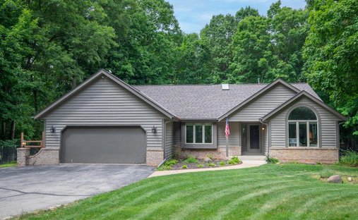 House in Okauchee Lake, Wisconsin, United States 1