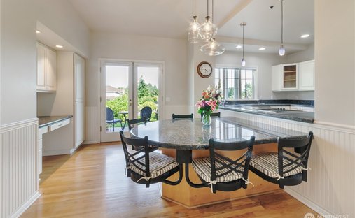House in Puyallup, Washington, United States 1