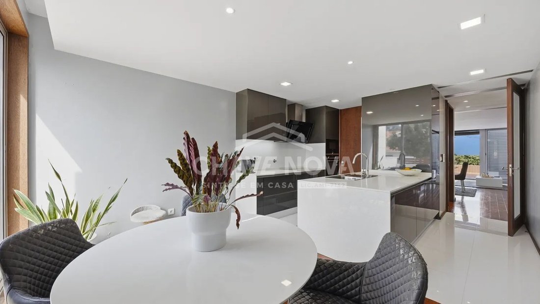 Townhouse in Canidelo, Porto District, Portugal 1 - 18515584