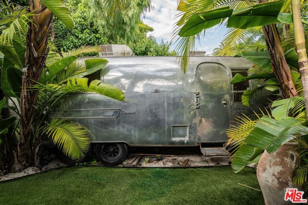 House in Los Angeles, California, United States 5 - 18511084