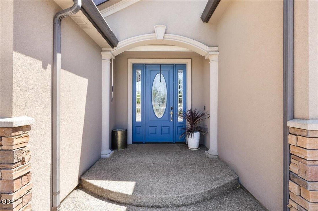 House in Medford, Oregon, United States 2 - 18511254