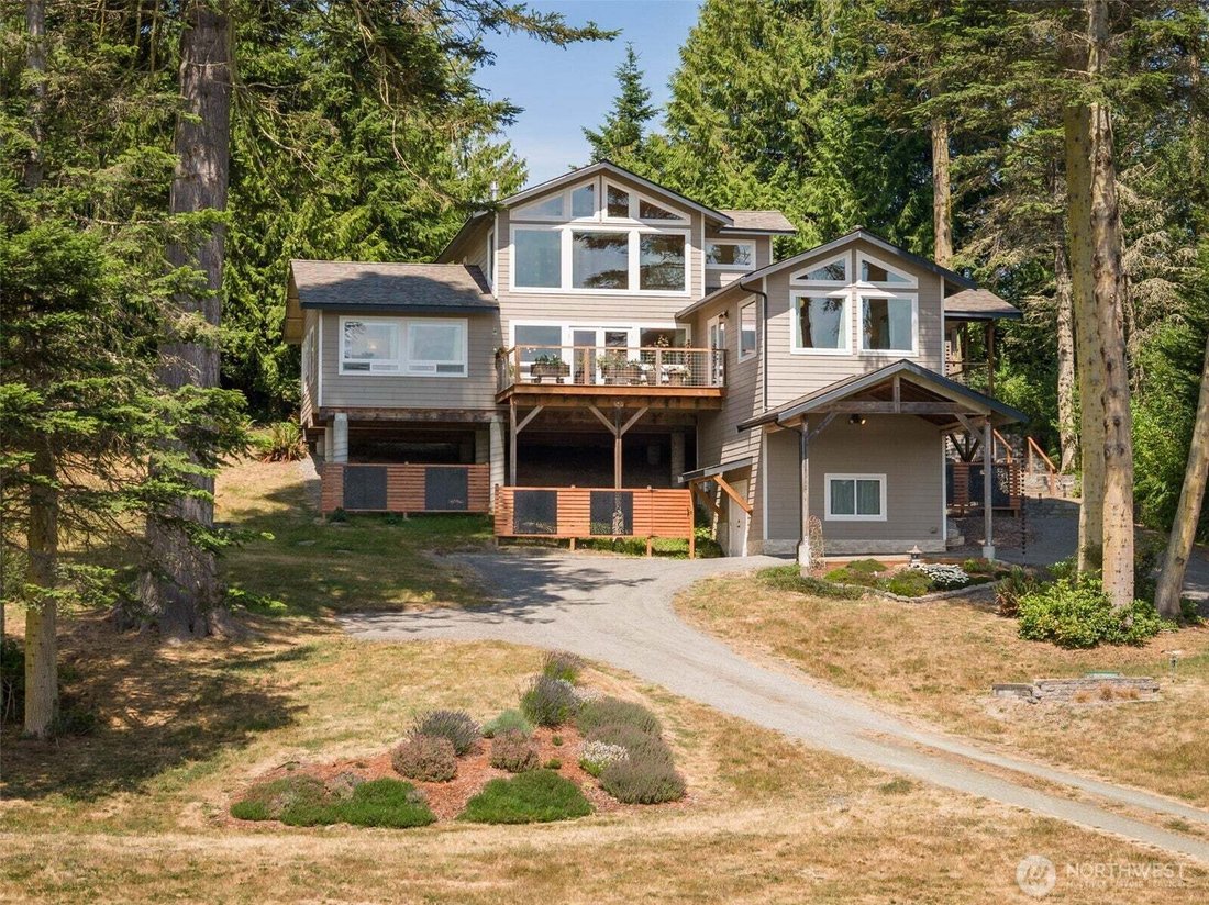 House in Port Angeles, Washington, United States 1 - 18517859