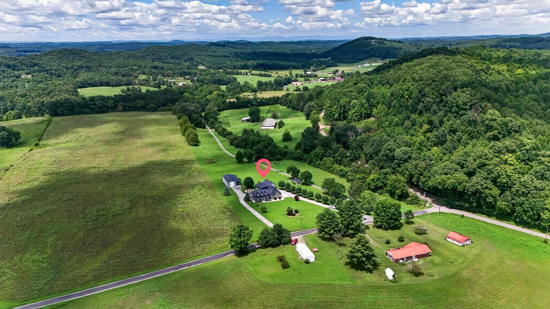 Madisonville, Tennessee, United States 2 - 18464274