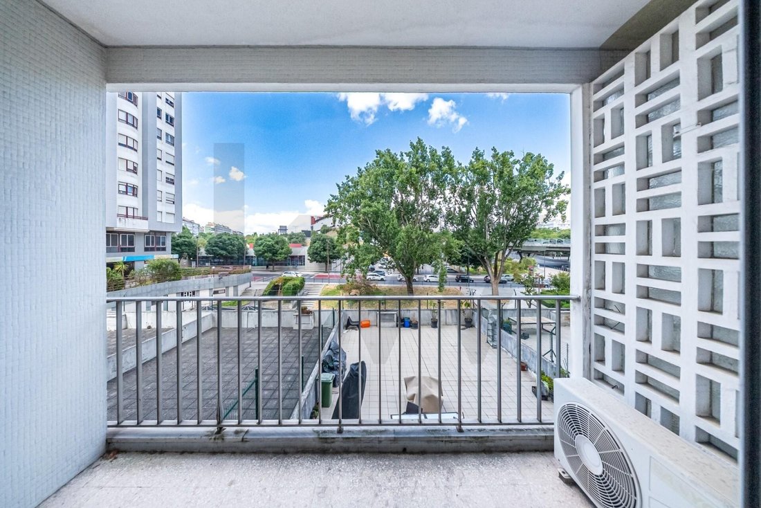 Apartment in Benfica, Lisbon, Portugal 3 - 18515537
