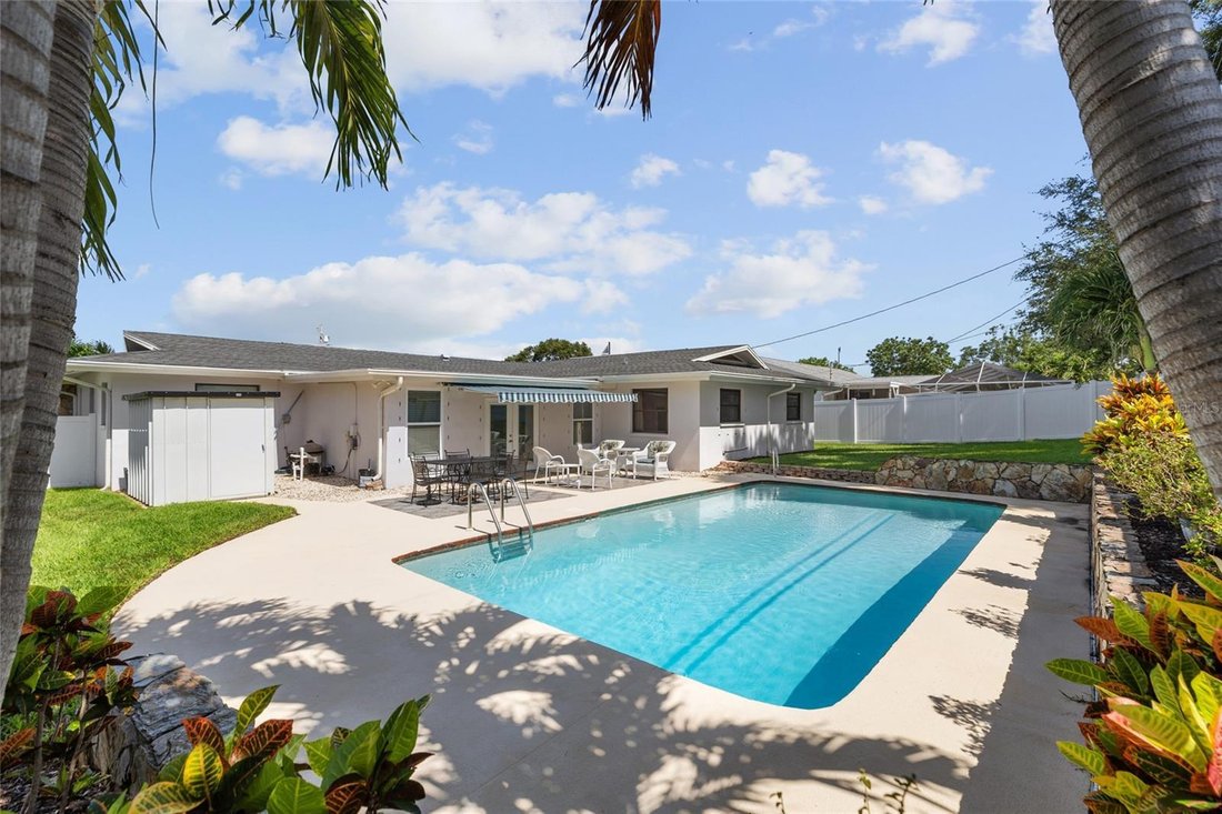 House in Seminole, Florida, United States 2 - 18512808