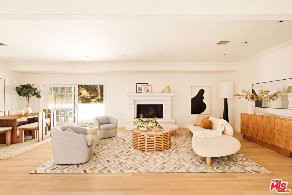 House in Los Angeles, California, United States 3 - 18511068