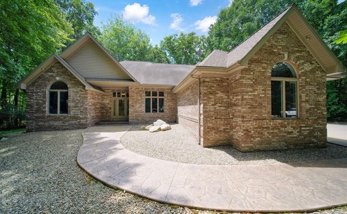 House in Leoni, Michigan, United States 1