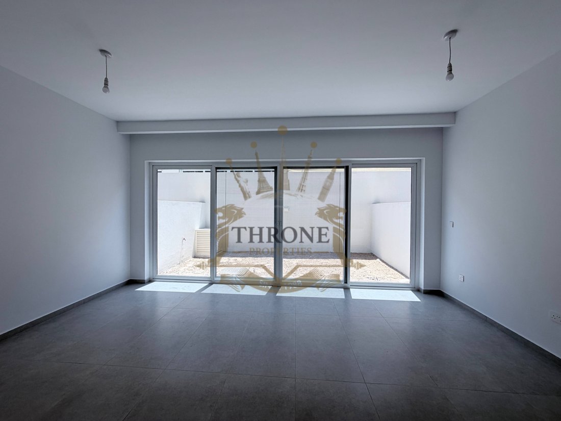 Townhouse in Damac Hills 2, Dubai, United Arab Emirates 5 - 18515630