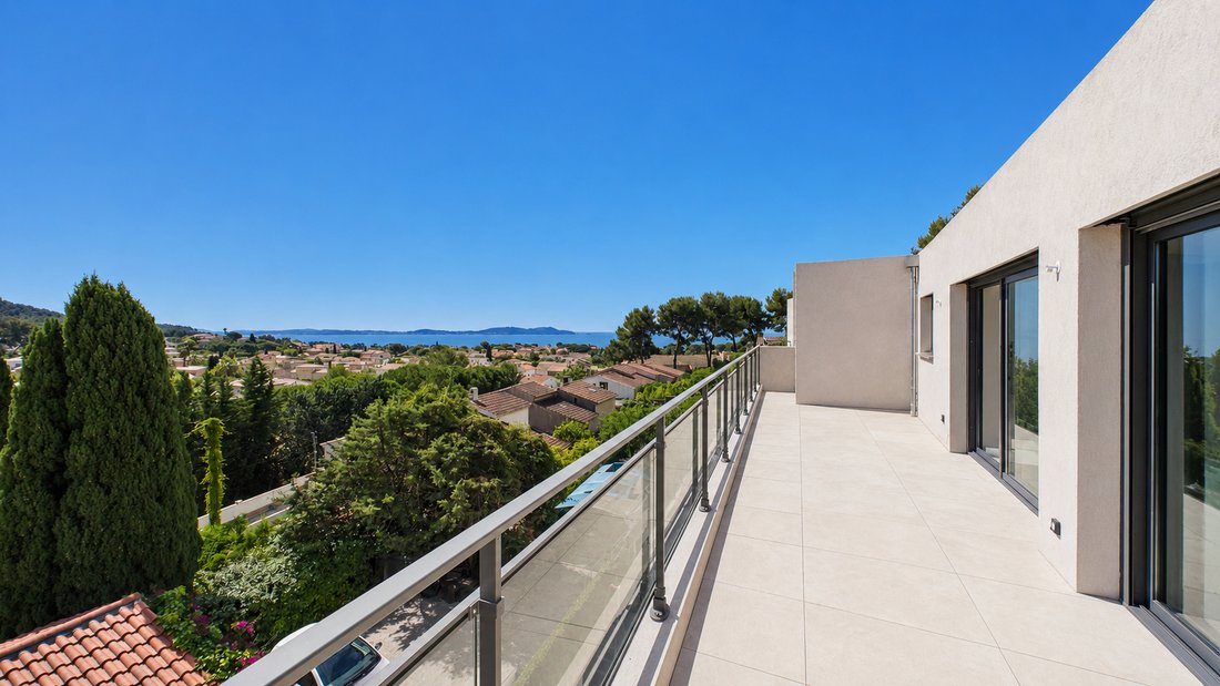 Apartment in Centre Ville, Carqueiranne, France 4 - 17616335