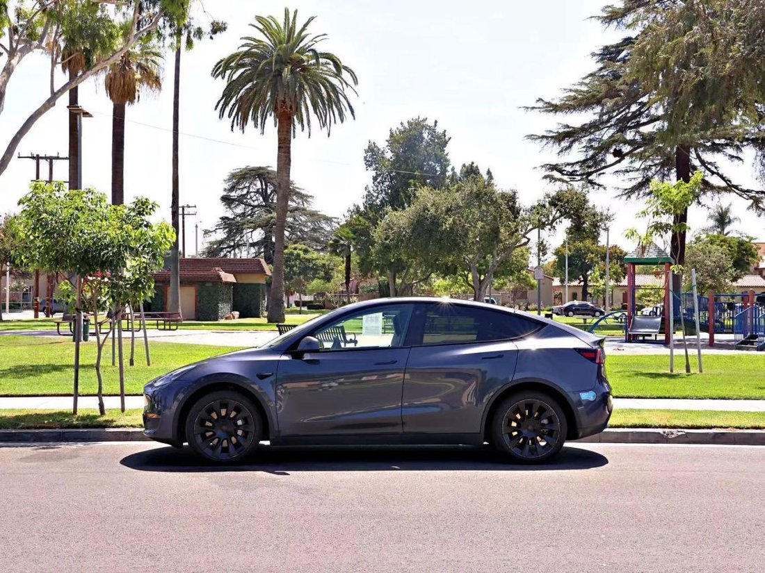 Suv in El Monte, CA, United States 5 - 18516535