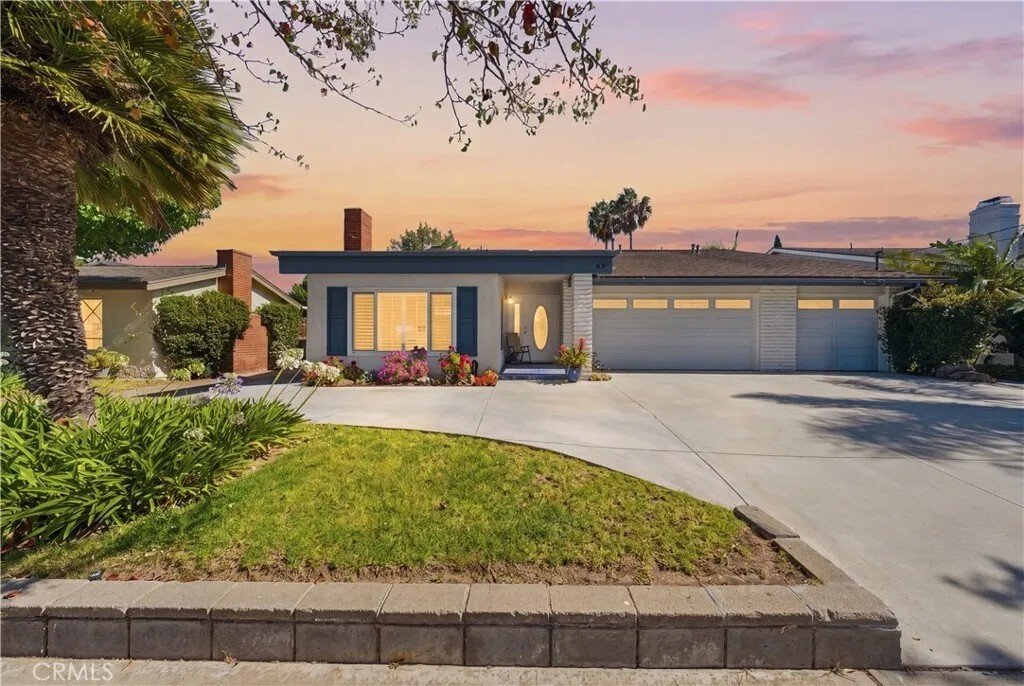 Townhouse in Costa Mesa, California, United States 3 - 17899446