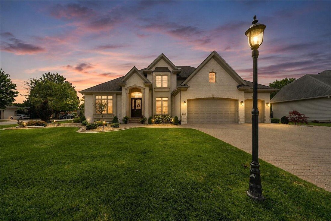 House in Munster, Indiana, United States 1 - 18508839