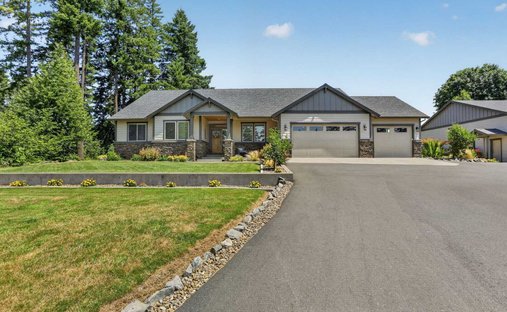 House in Estacada, Oregon, United States 1