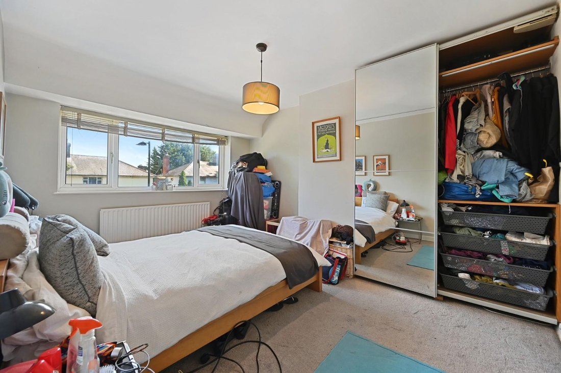 House in East Acton, Ealing, England 4 - 16939684