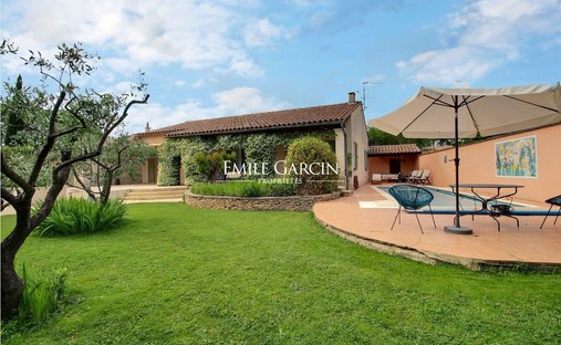 Villa in Uzès, Occitania, France 1
