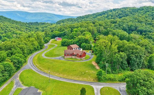 House in Bentonville, Virginia, United States 1