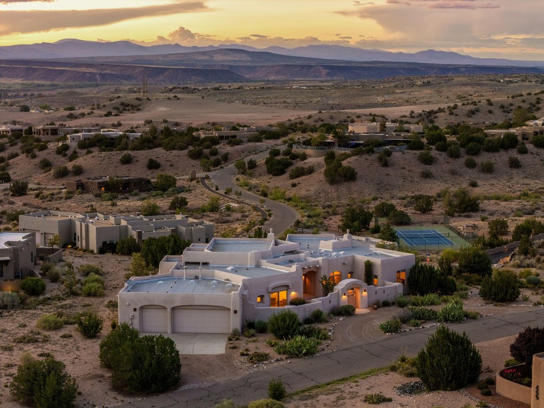 House in Placitas, New Mexico, United States 2 - 18515052