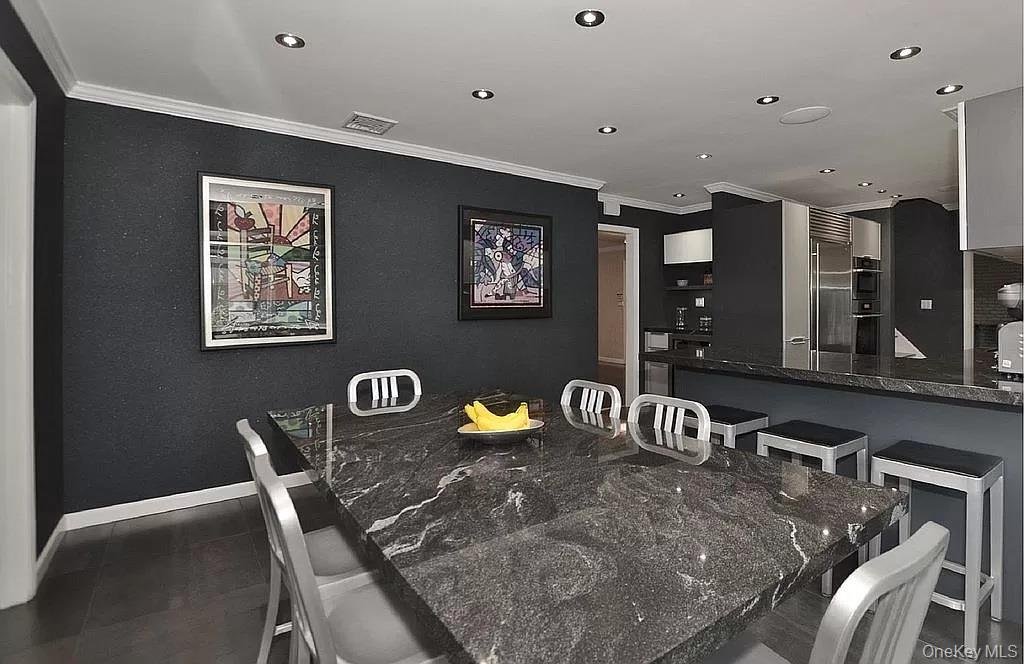 House in Manhasset, New York, United States 4 - 18510979
