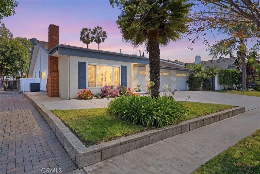 Townhouse in Costa Mesa, California, United States 1 - 17899446