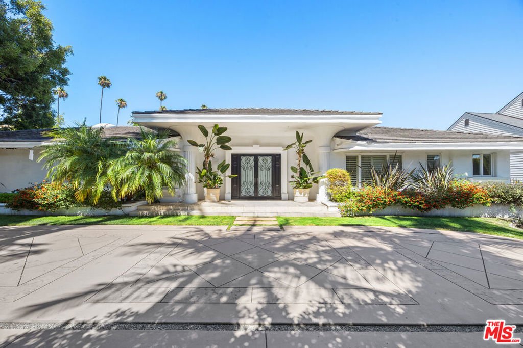House in Beverly Hills, California, United States 1 - 18511079