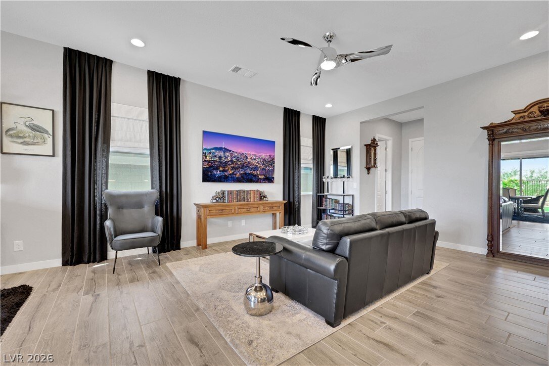 House in Las Vegas, Nevada, United States 4 - 18395262