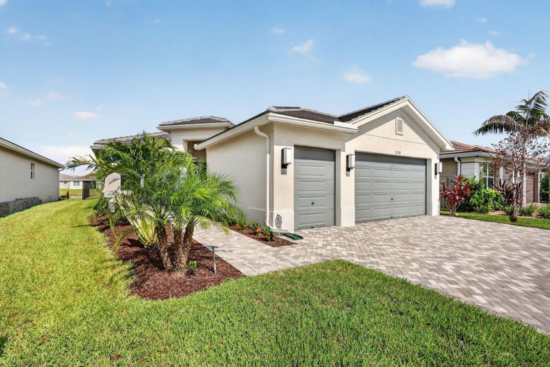 House in Port St. Lucie, Florida, United States 2 - 18515250