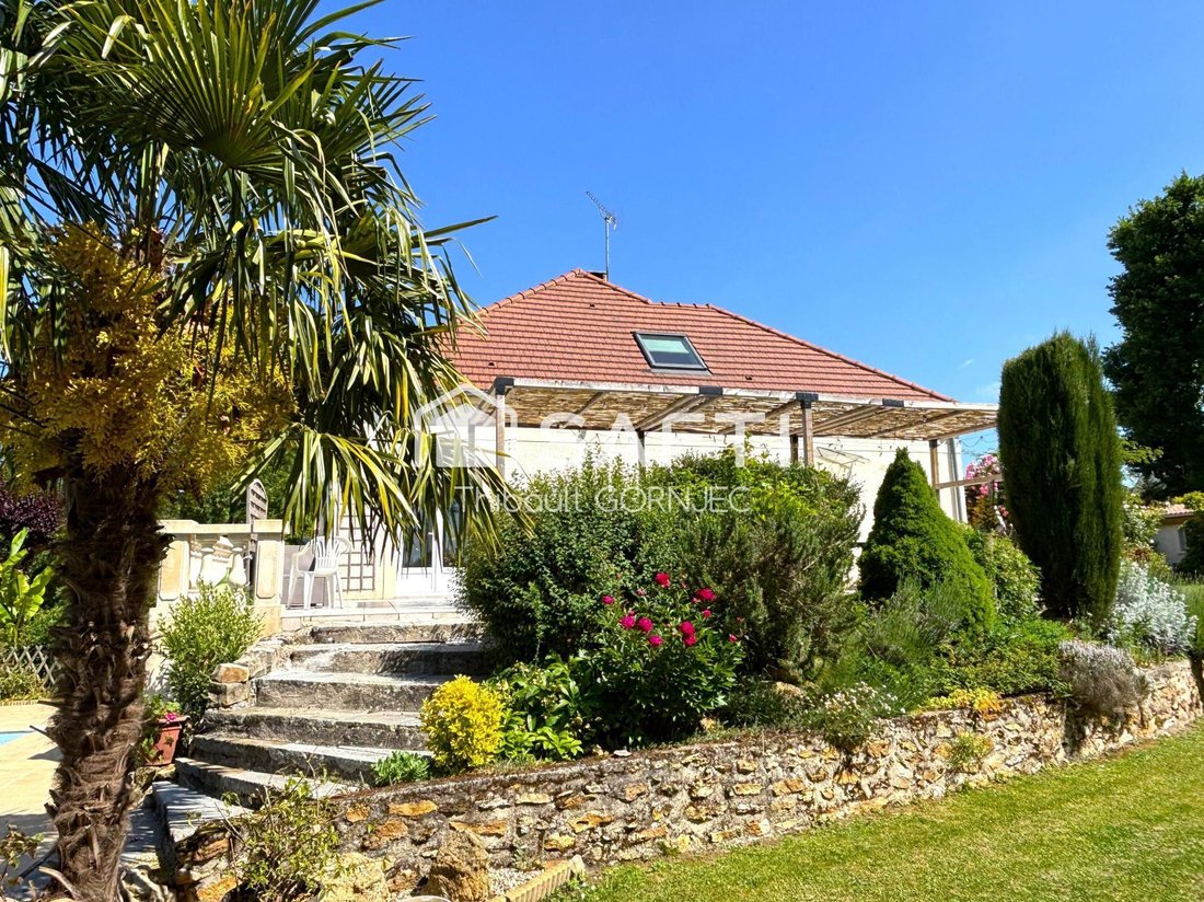 House in Vulaines-sur-Seine, Ile-de-France, France 2 - 18516985