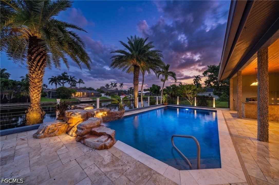 House in Cape Coral, Florida, United States 3 - 18485546