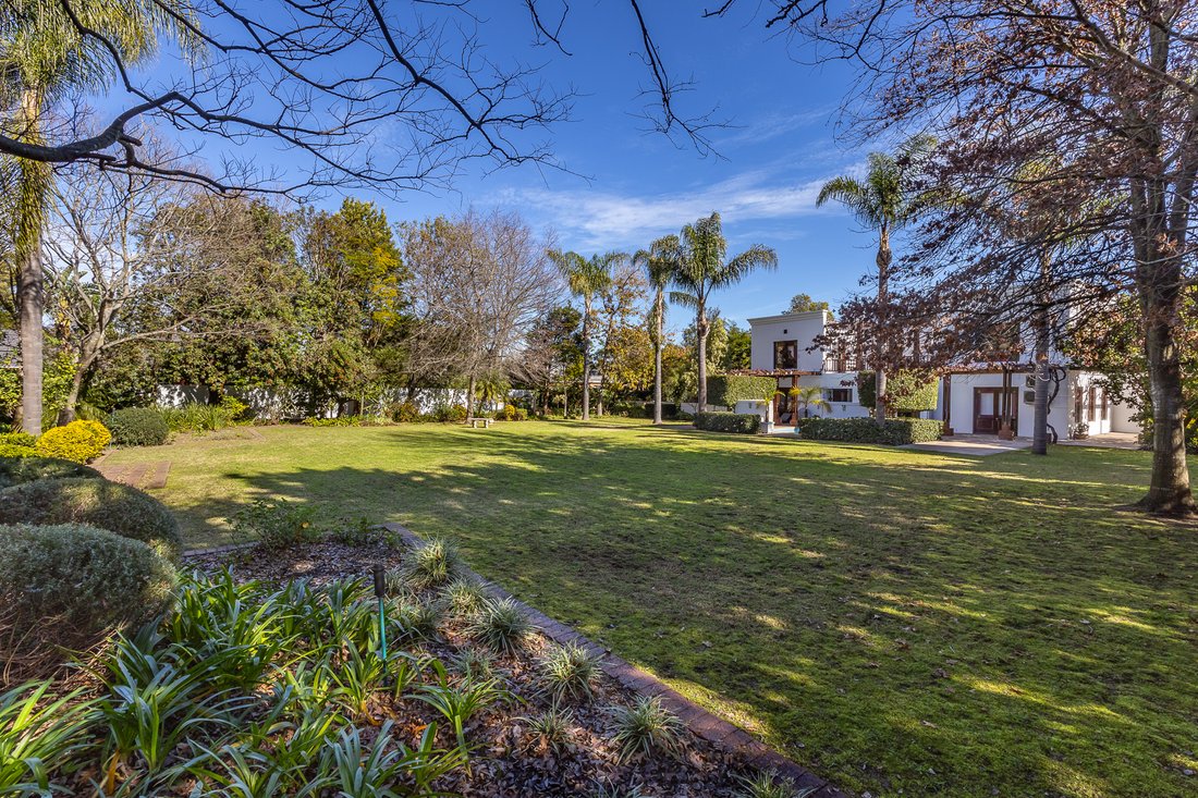 Land in Johannesburg, Gauteng, South Africa 5 - 18508810
