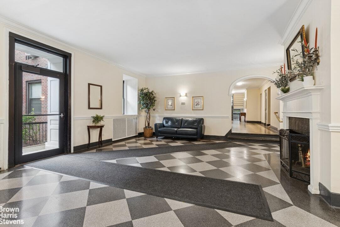 Co Op in New York, New York, United States 2 - 18414851