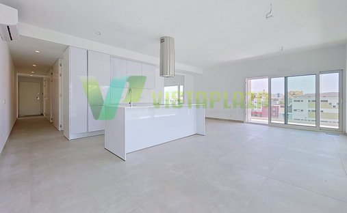 Apartment in Portimao, Algarve, Portugal 1