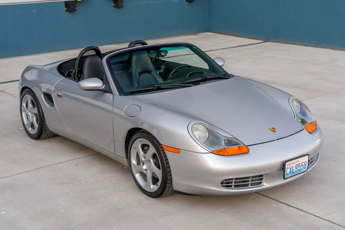 Cabriolet in Seattle, WA, United States 1 - 18513996