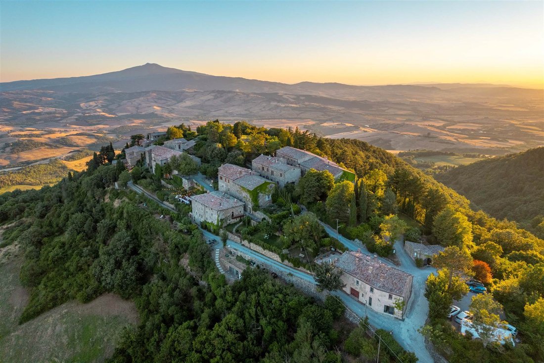 Country House in Sarteano, Tuscany, Italy 5 - 18512967