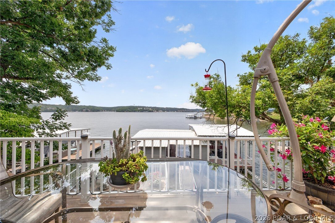 House in Lake Ozark, Missouri, United States 2 - 18518422