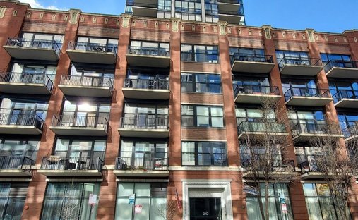 Condo in Chicago, Illinois, United States 1